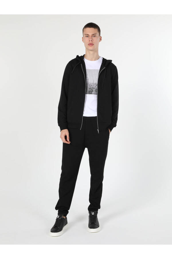 Men's hooded black sweatshirt, regular fit. Cl1002717 - 1