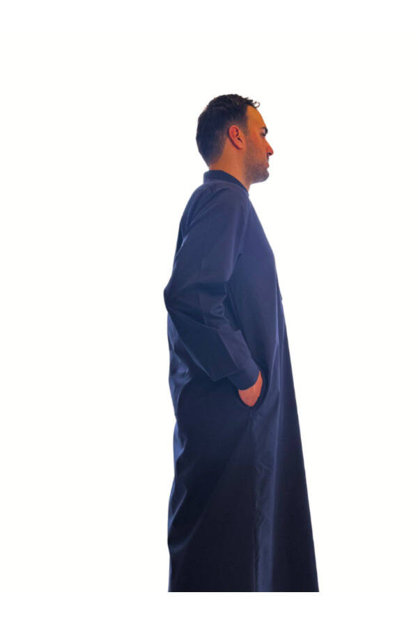 Men's Jelabiya Thawb for Hajj and Umrah - 3