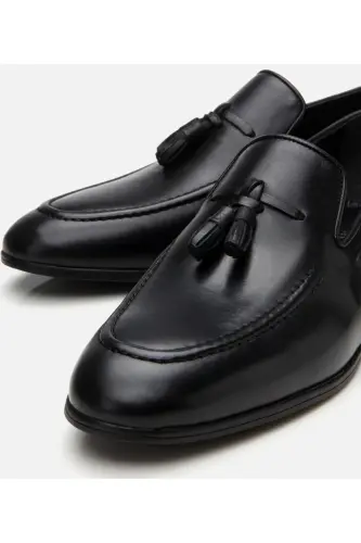 Men's Leather Black Tassel Detailed Loafer-BLACK - 4