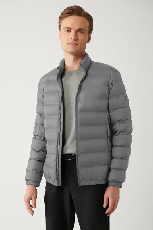 Men's Light Grey Stand-Up Collar Water Repellent Windproof Lightweight Padded Jacket E006019-Light Grey - 1
