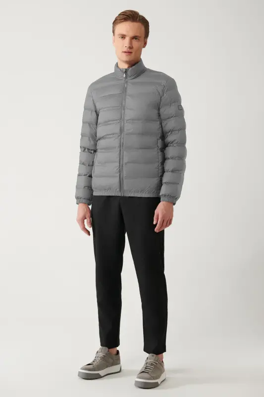 Men's Light Grey Stand-Up Collar Water Repellent Windproof Lightweight Padded Jacket E006019-Light Grey - 5