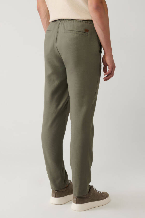 Men's Light Khaki Pants with Side Pockets, Elastic Waistband, Linen Texture, Relaxed Fit E003052 - 5