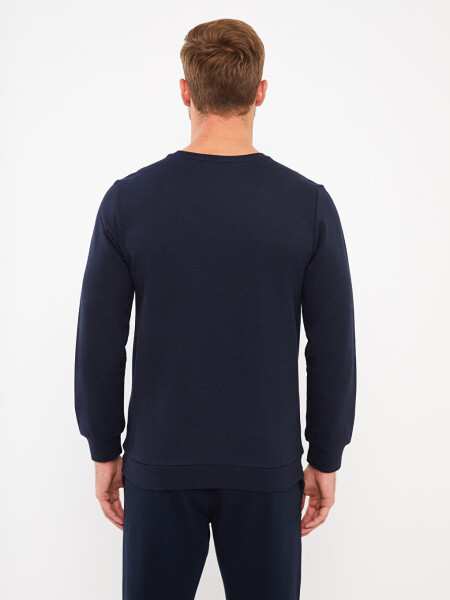 Men's Long Sleeve Crew Neck Sweatshirt - 16