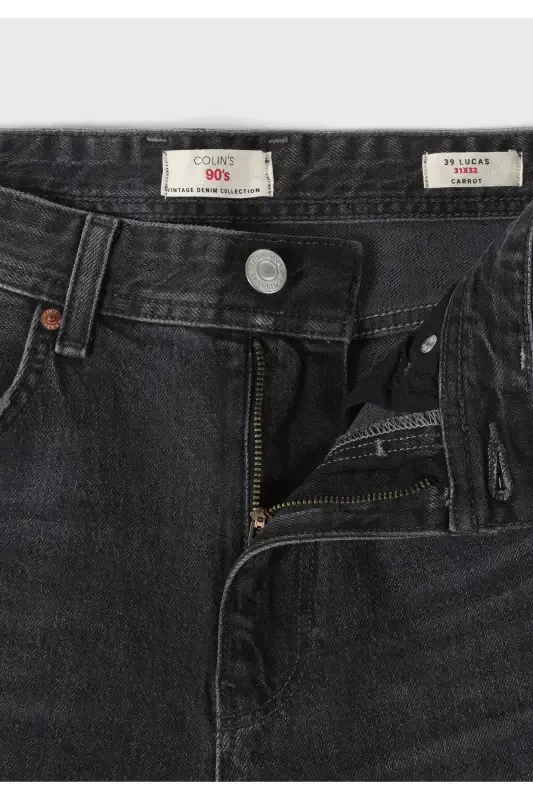 Men's low-rise, skinny fit blue jeans. - 8