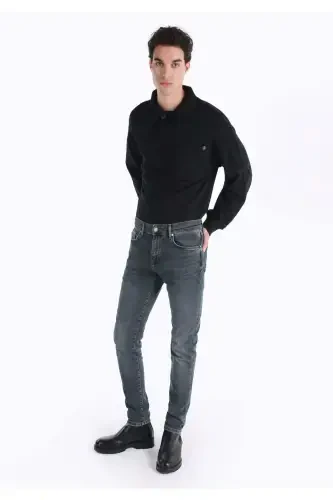 Men's low rise, straight leg, dark blue, slim fit 041 Danny pants. - 3