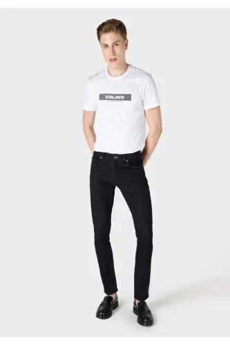 Men's low-rise straight leg jeans. - 3