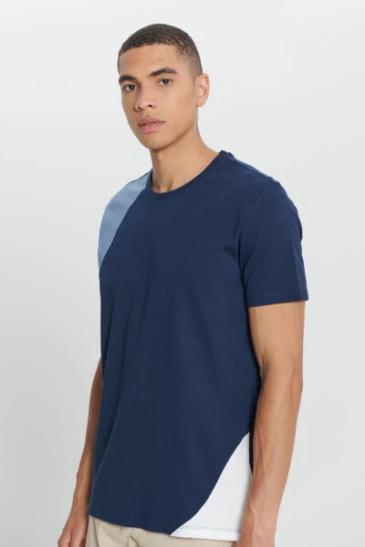 Men's Navy-Beige Standard Fit Regular Fit 100% Cotton Printed Crew Neck T-shirt - 4