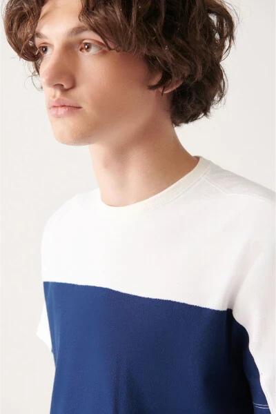 Men's Navy Blue 100% Cotton Crepe Fabric Crew Neck Patch Detail Regular Fit T-Shirt - AVVA (1)