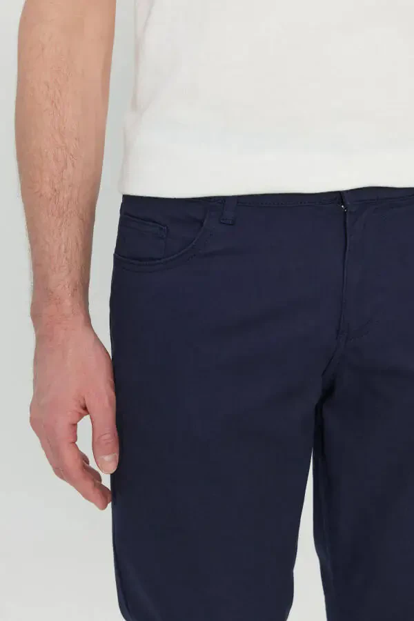 Men's Navy Blue Cotton Slim Fit Narrow Cut 5 Pocket Es - 4