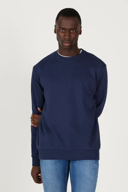 Men's Navy Blue Standard Fit Regular Cut Crew Neck 3-Thread Cotton Sweatshirt - Navy Blue - 2