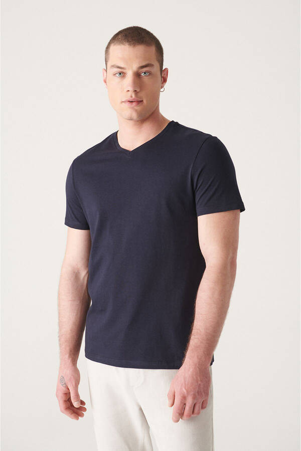 Men's Navy Blue T-shirt 100% Cotton V-Neck Regular Fit E001001 - 21