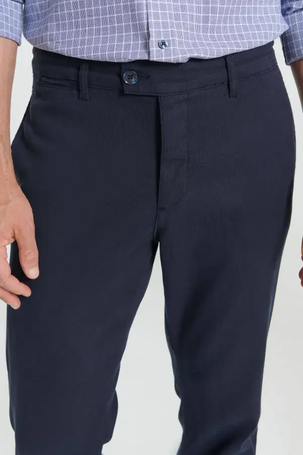 Men's Navy Comfort Fit Relaxed Fit Side Pocket Patterned Elastic Waist Trousers - 4