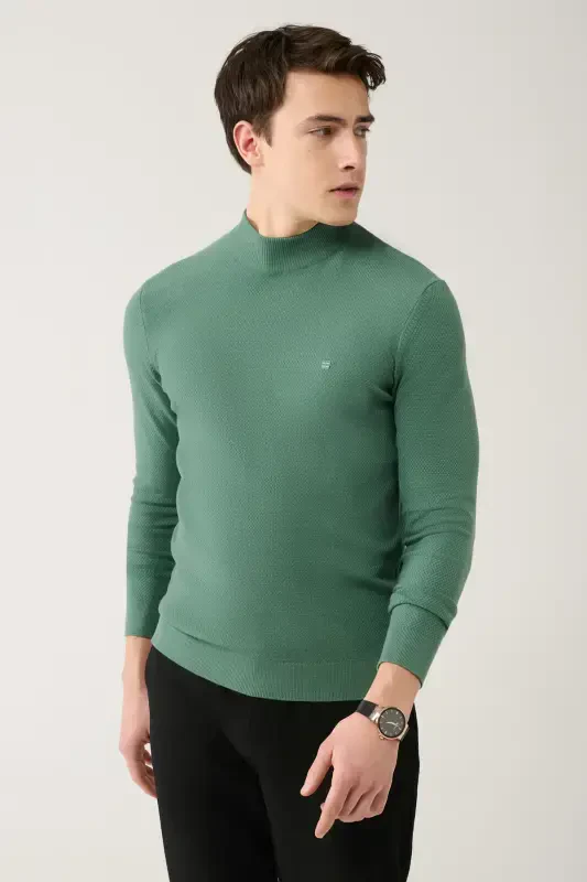Men's Navy Crew Neck Sweater - AVVA