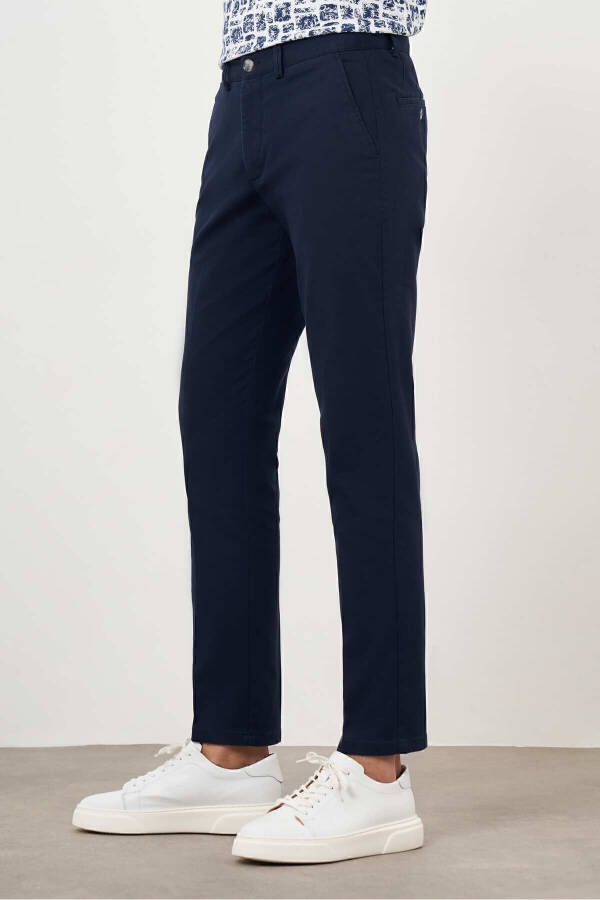 Men's Navy Summer Cotton Side Pocket Dynamic Fit Chino Pants - 4