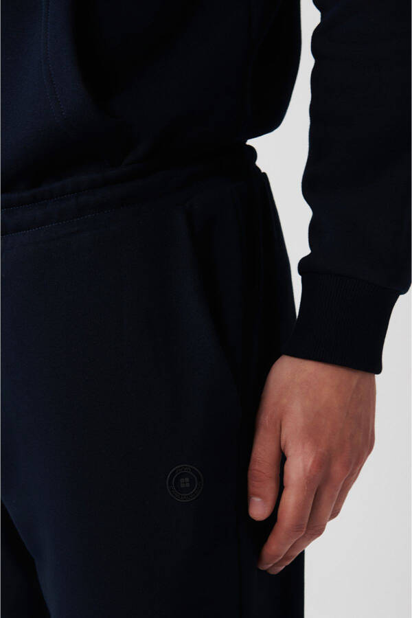 Men's Navy Sweatpants - 13