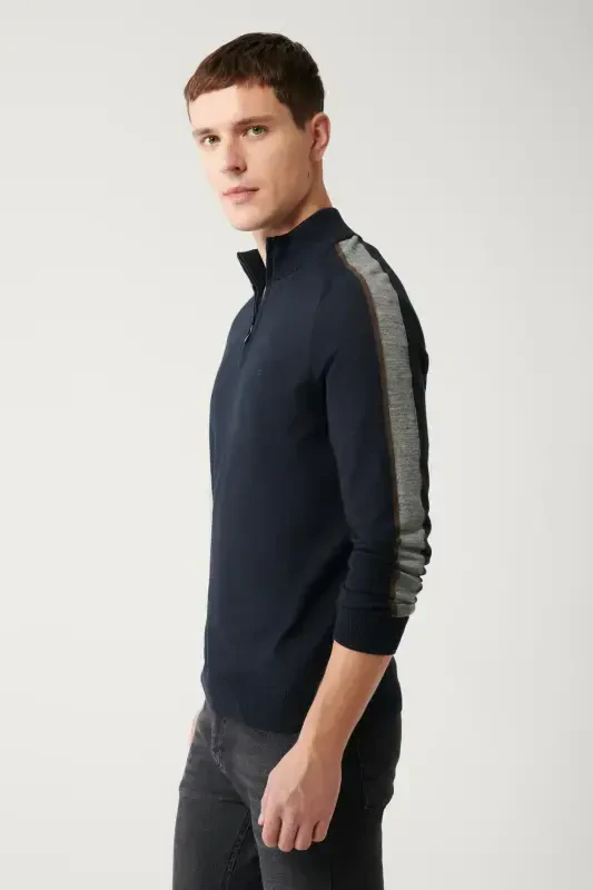 Men's Navy Wool Knit Sweater - AVVA