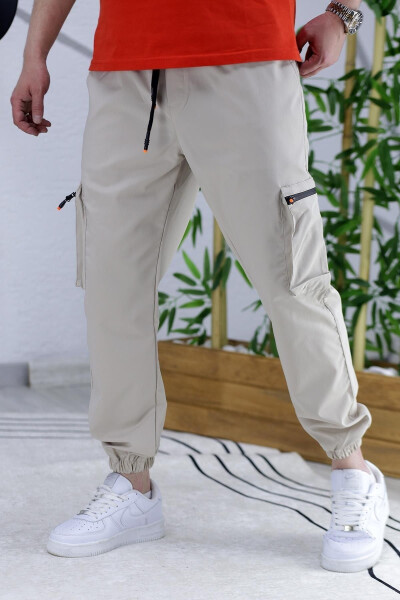 Men's Parachute Fabric Cargo Jogger Pants 1 - 7