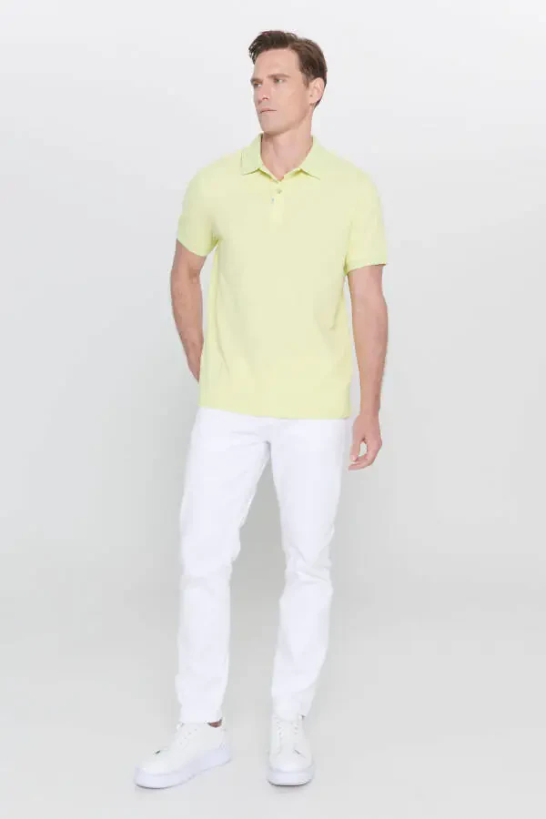 Men's Peanut Green Slim Fit Narrow Cut Polo Neck Printed Cotton T-shirt - 2