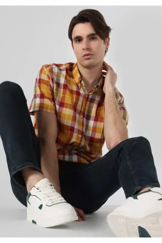 Men's plaid, multi-colored, short-sleeved, regular fit shirt. - 1