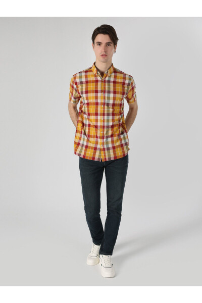 Men's plaid, multi-colored, short-sleeved, regular fit shirt. - 4