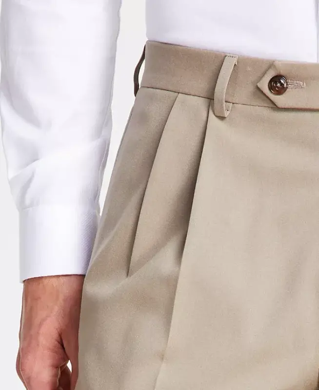 Men's Pleated Solid Classic Fit Pants - 6