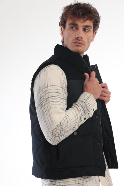 Men's quilted vest with velvet details, navy blue. - 5