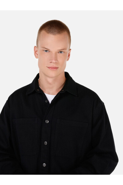 Men's regular fit, long-sleeve black shirt. CL1070137 - 5