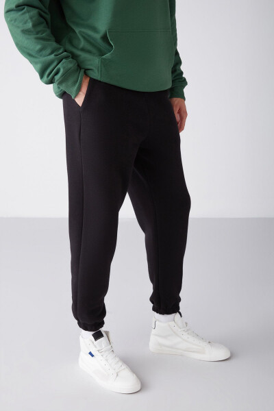 Men's Regular Fit Sweatpants - 1