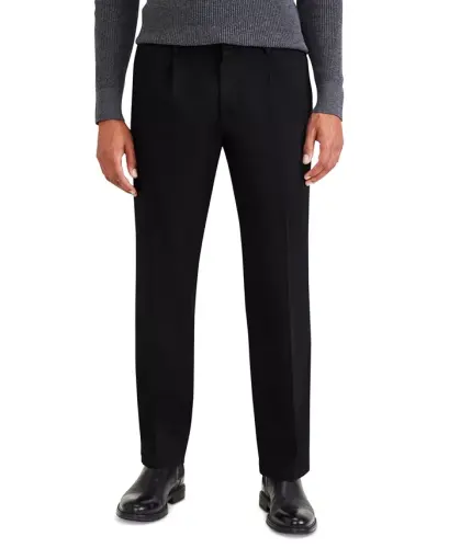 Men's Signature Classic Fit Pleated Iron Free Pants with Stain Defender-Beautiful Black 