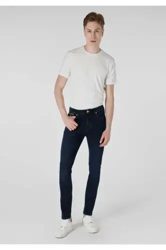 Men's slim fit, high waist, dark blue jeans. - 1