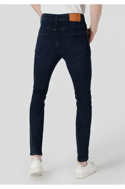 Men's slim fit, high waist, dark blue jeans. - 2