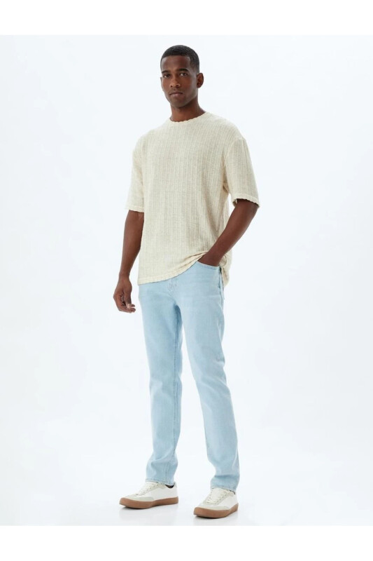 Men's Slim Fit Jeans - 1