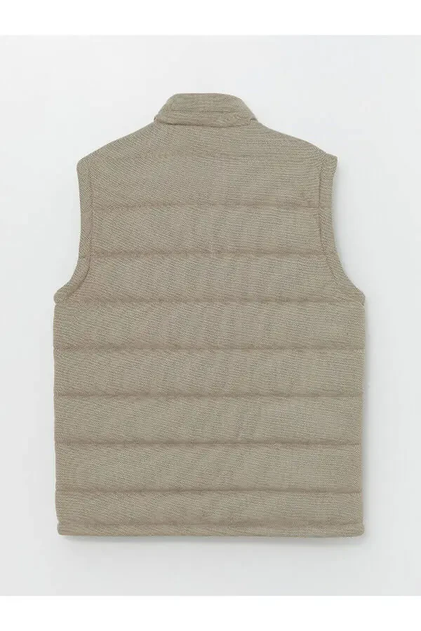 Men's slim fit, stand-up collar puffer vest. - 3