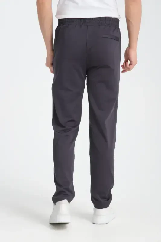 Men's Smoked Pocket Detailed Relaxed Fit Straight Leg Scuba Fabric Sweatpants-Smoked - 4