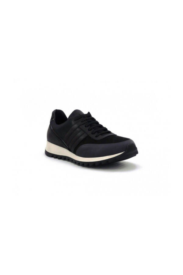 Men's Sports Shoes & Sneakers - 2