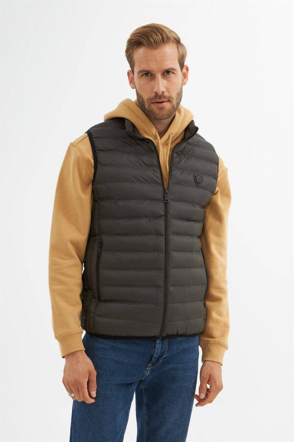 Men's Standard Fit Inflatable Vest Anthracite - 1