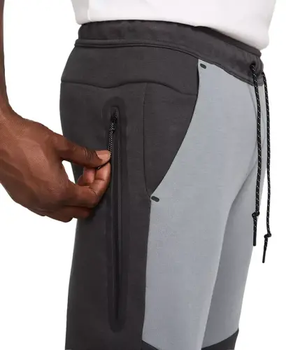 Men's Tech Fleece Joggers - Cool Gray/Black - 3
