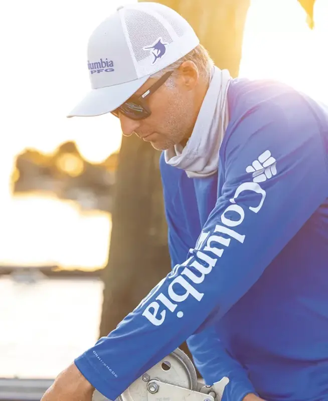 Men's Terminal Tackle UPF 50 Quick Dry Shirt - Vivid Blue/Cool Gray Logo - 6