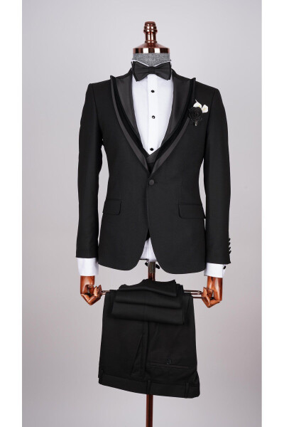 Men's Tuxedo Suit with Swallowtail Collar - 1