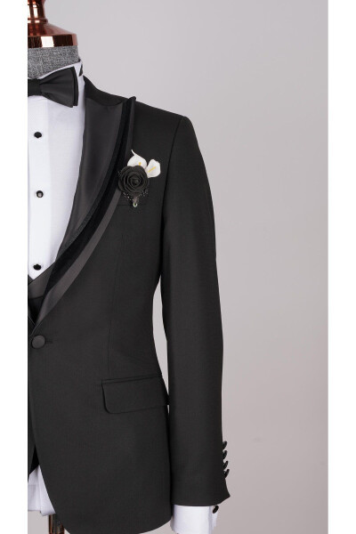 Men's Tuxedo Suit with Swallowtail Collar - 3