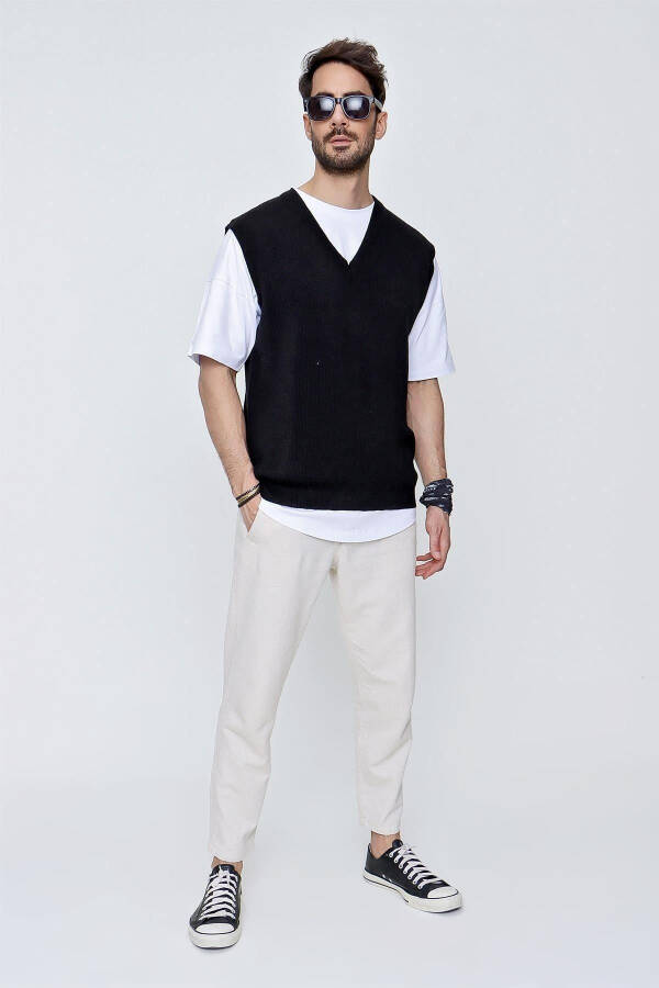 Men's V-Neck Relaxed Fit Cotton Knit Sweater Black 22sm214 - 2