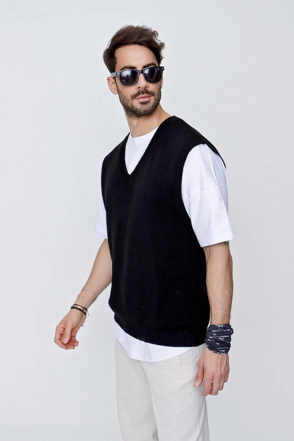 Men's V-Neck Relaxed Fit Cotton Knit Sweater Black 22sm214 - 3