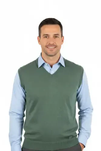 Men's V-Neck Solid Color Classic Model Relaxed Fit Full Fit Fine Wool Knit Sweater-Green - 1