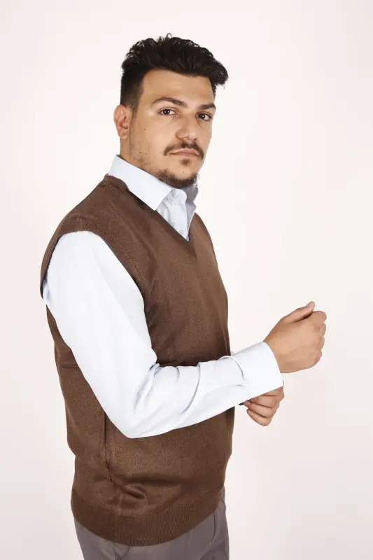 Men's V-Neck Wool Knit Brown Thin Knitwear Sweater - BROWN - 1