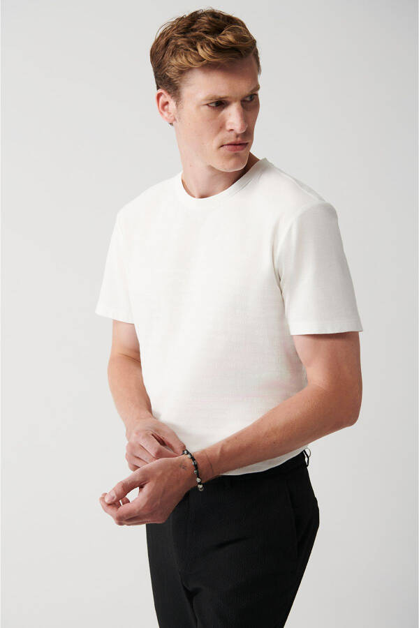 Men's White 100% Cotton Crew Neck Jacquard Panel Regular Fit T-shirt A31y1057 - 3