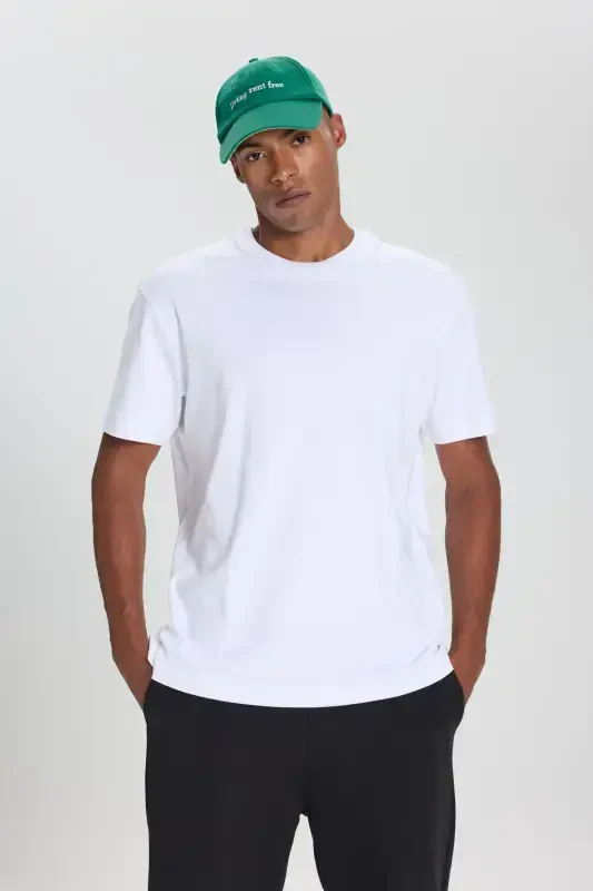 Men's White 100% Cotton Modern Fit Regular Cut Crew Neck T-Shirt-White - 1