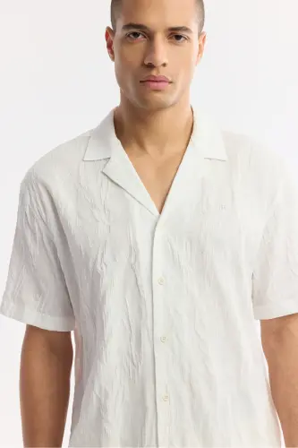 Men's White Comfort Fit Cuban Collar Jacquard Short Sleeve - AVVA (1)