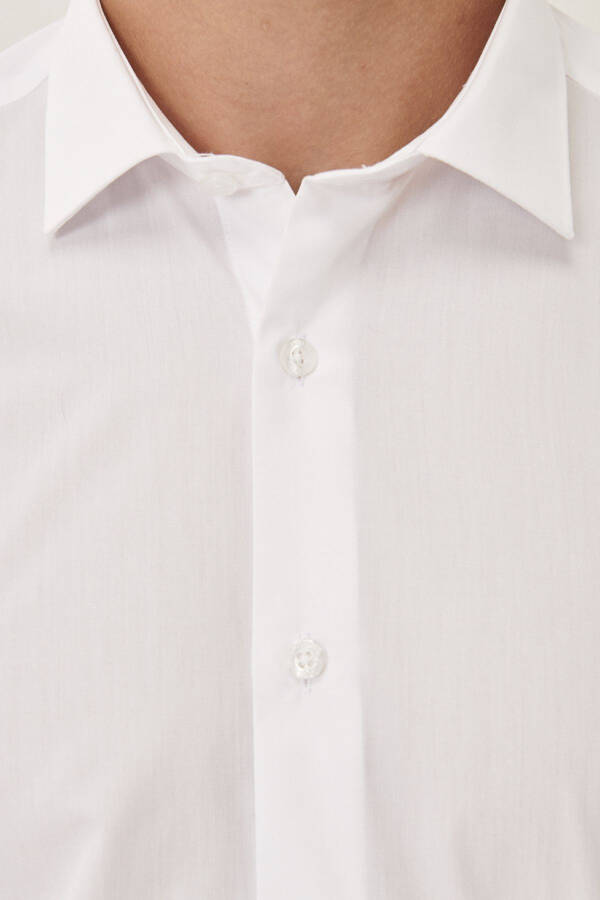 Men's White Easy Iron Slim Fit Slim Fit Classic Collar Cotton Shirt - 30