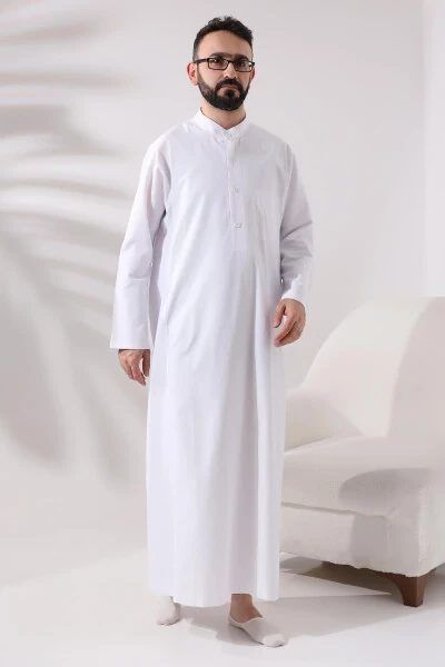 Men's White Floor-Length Thawb for Hajj and Umrah - IHVAN ONLINE
