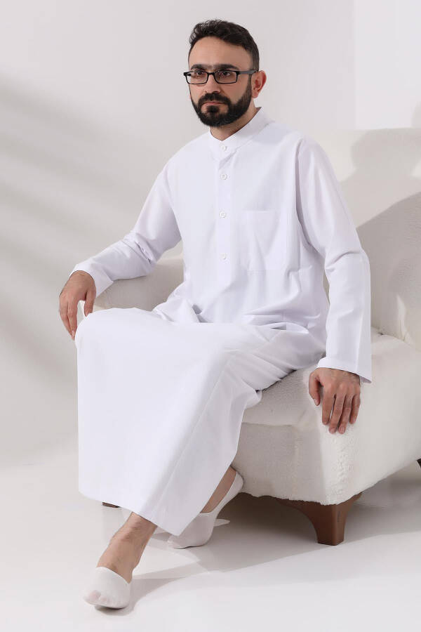 Men's White Floor-Length Thawb for Hajj and Umrah - 6